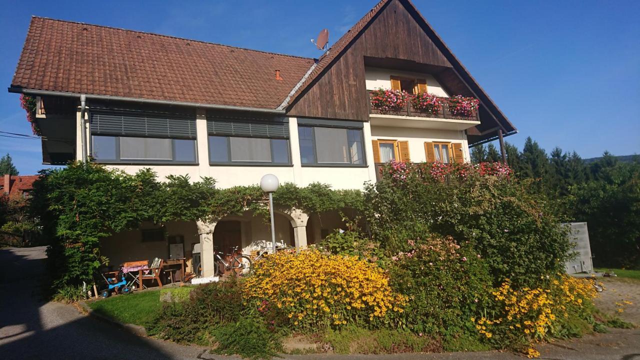 Gaestehaus Der Gamser Winzerstube Bad Gams Exterior foto