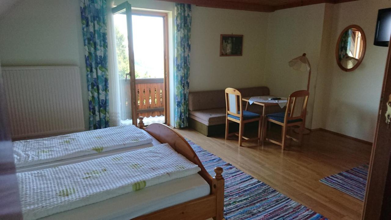 Gaestehaus Der Gamser Winzerstube Bad Gams Exterior foto