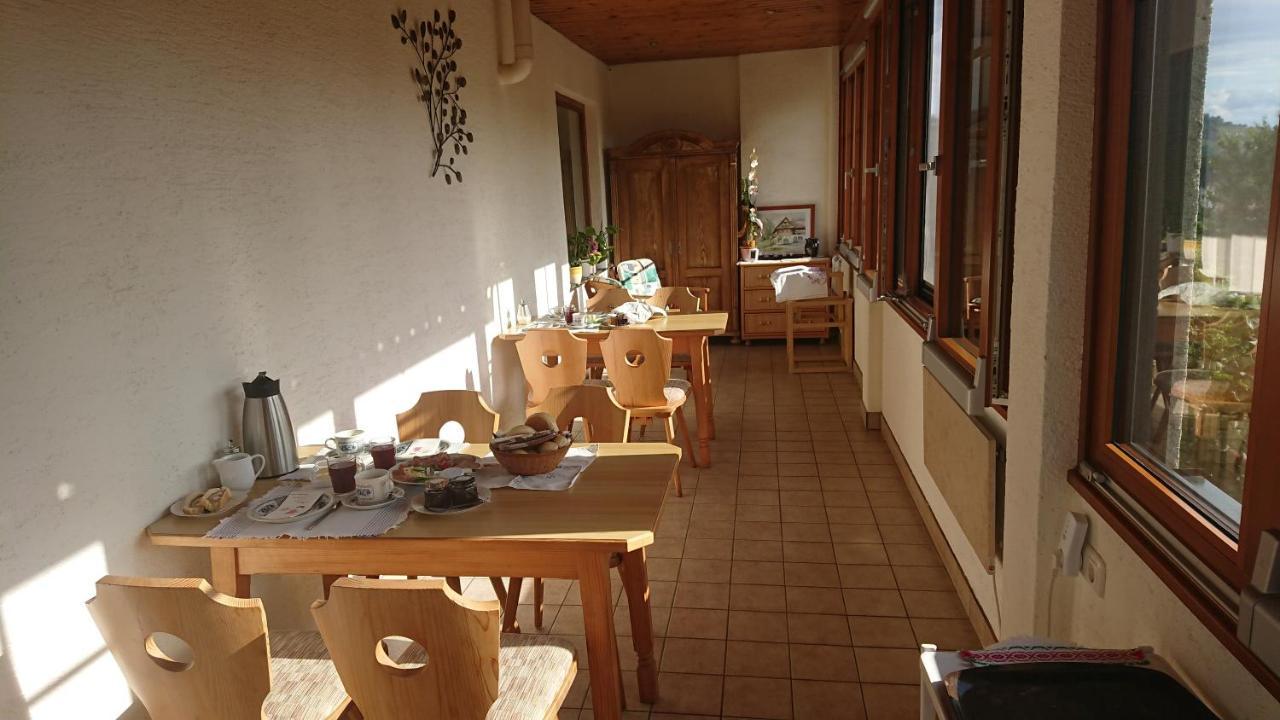 Gaestehaus Der Gamser Winzerstube Bad Gams Exterior foto